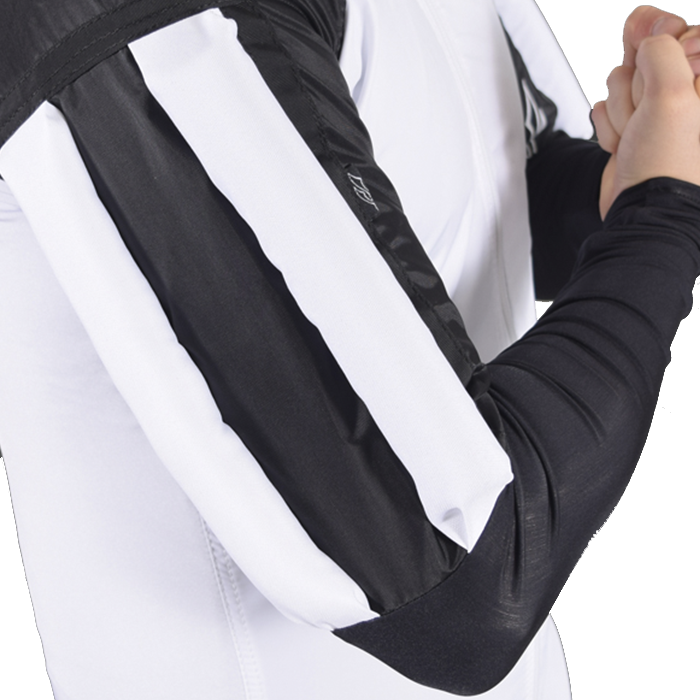 Double Grips on Upperarms